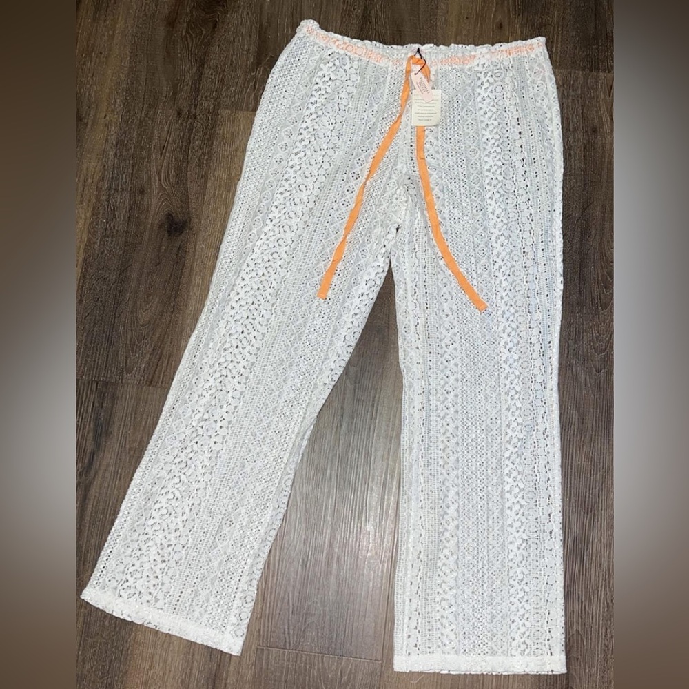 NWT Victoria’s Secret beach pants